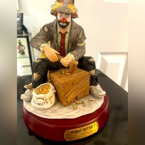 Porcelain Figurine Emmett Kelly Jr.    “Peanut Butter ? “